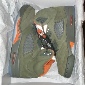 Jordan 5 Retro Olive and Orange 🔥🔥🍊